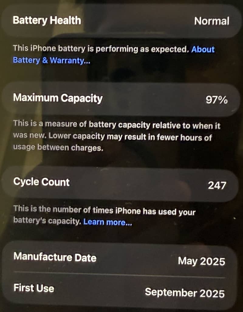 Apple iPhone 16 Pro Max 0