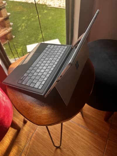 Microsoft Surface Pro 7 Core i5 10th Gen  8GB RAM  256GB SSD