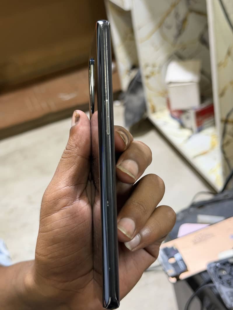 One Plus 8 5