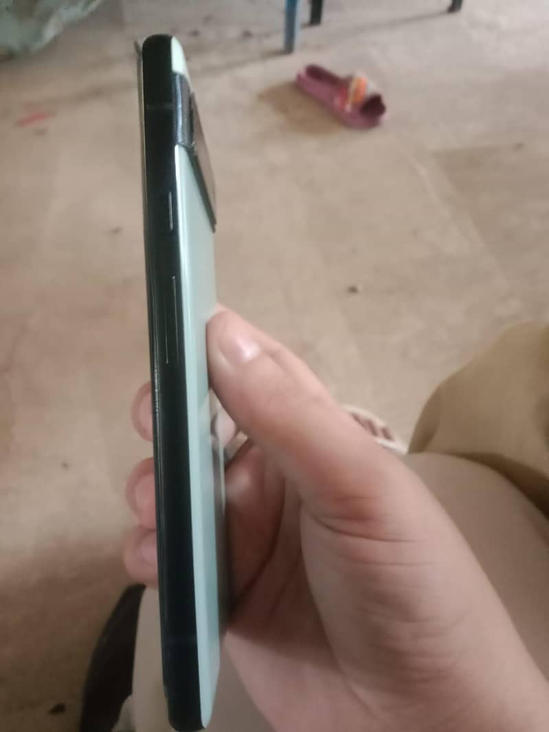 Google Pixel 6a 1