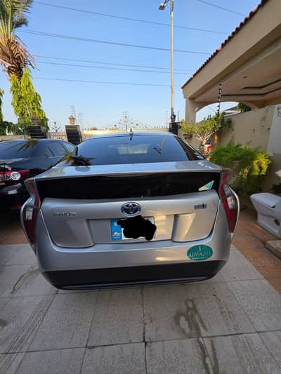 Toyota Prius 2016 Model – Fresh Import & Excellent Condition!