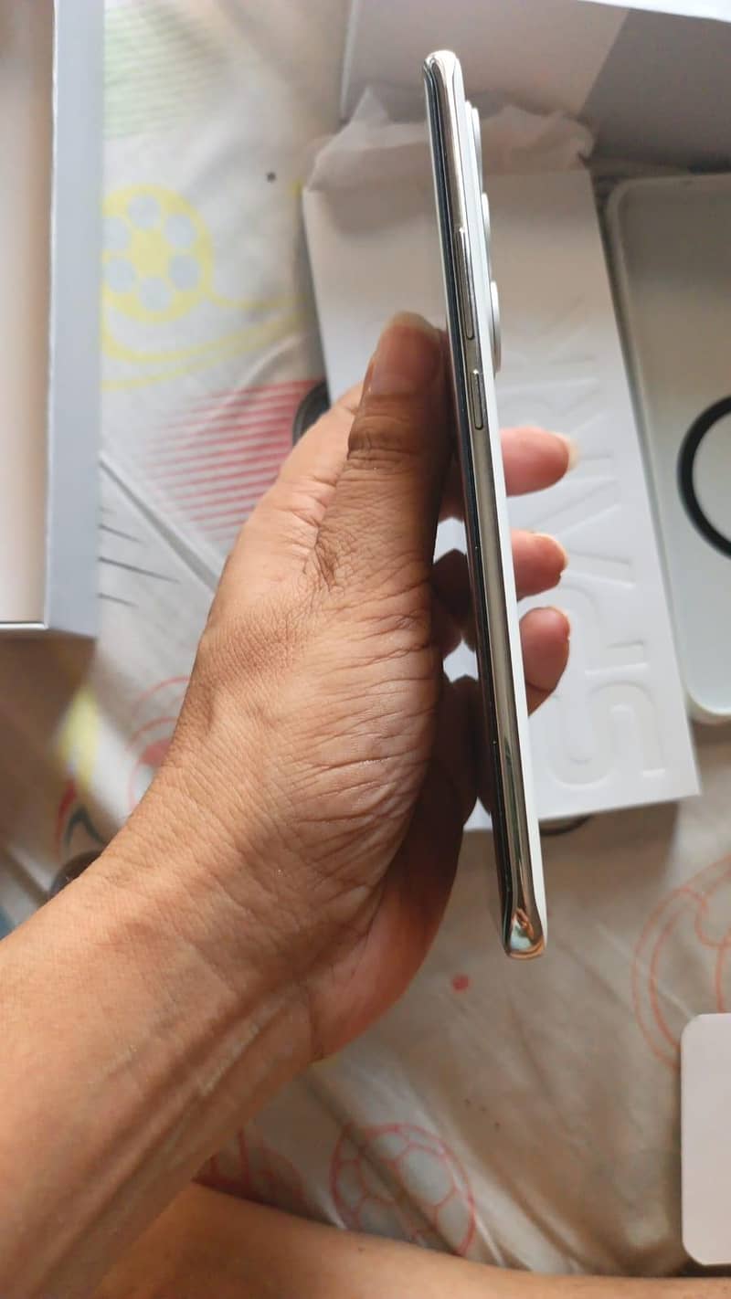 Tecno spark 40 pro Plus 6