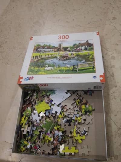 300 piece SureLox puzzle