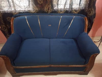 Beautiful Sofa Set – Good Condition | Comfortable & Stylish