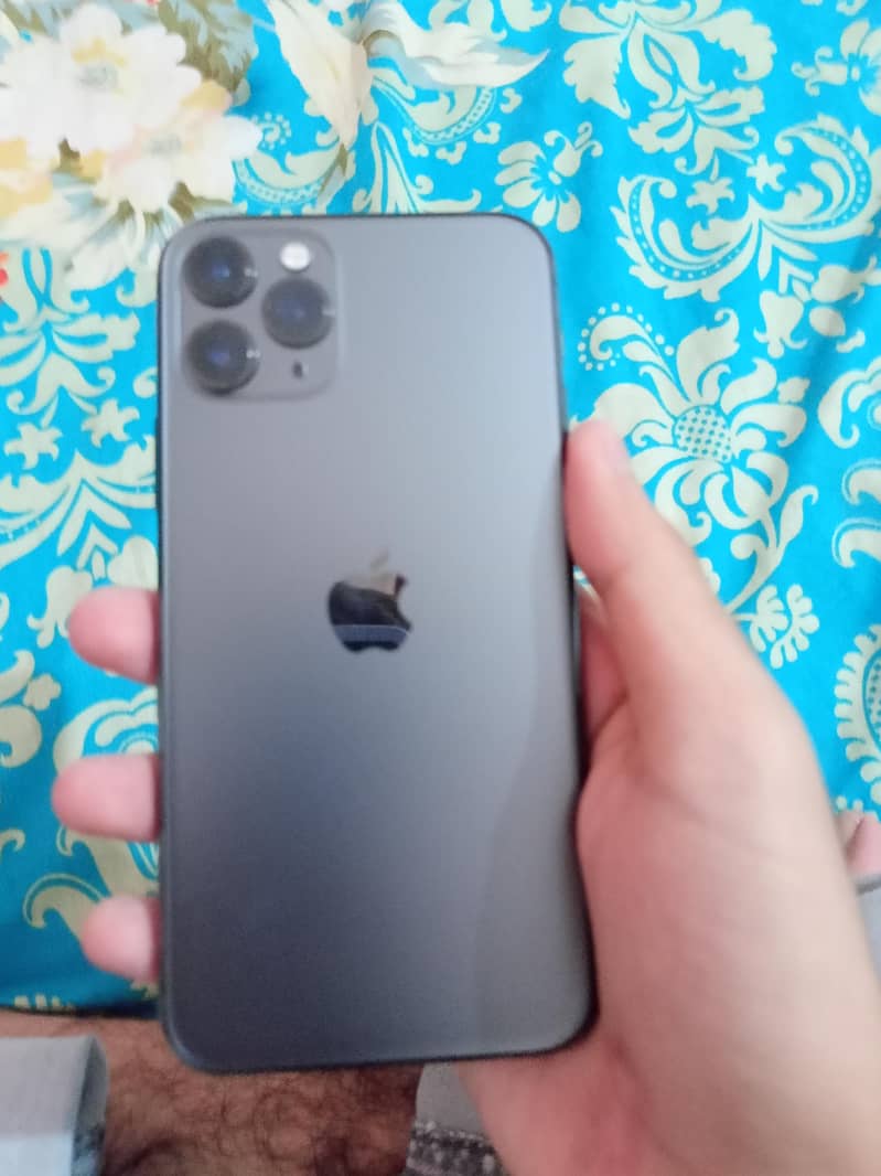 Apple iPhone 11 Pro 5