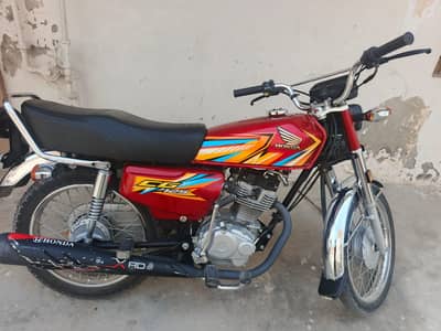 Honda CG 125 2026