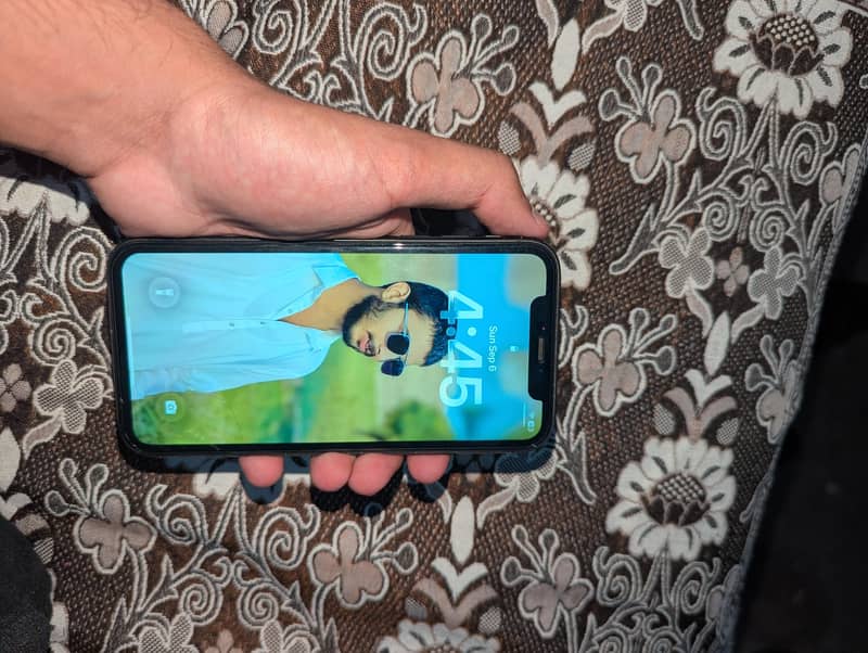 Apple iPhone 11 2