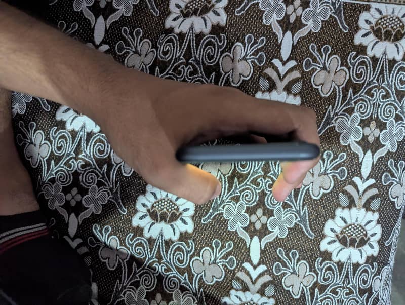 Apple iPhone 11 6