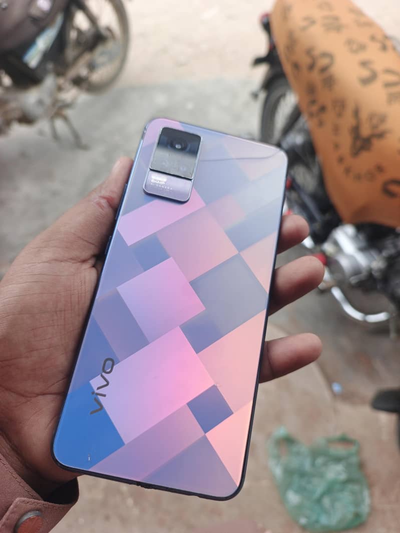Vivo V21e 1