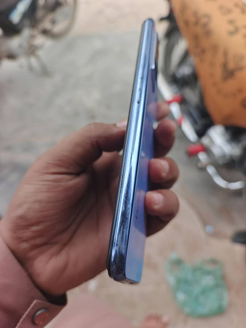 Vivo V21e 3