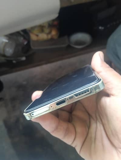 Vivo Y100