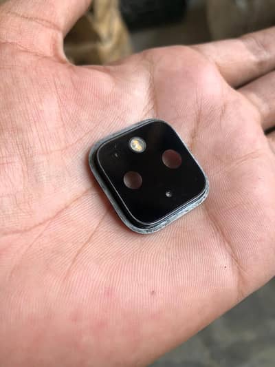 Google Pixel 5 camera glass available