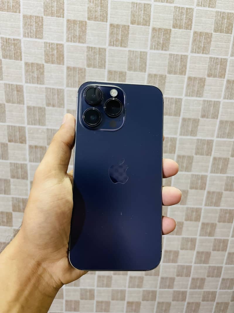 Apple iPhone 14 Pro Max 9