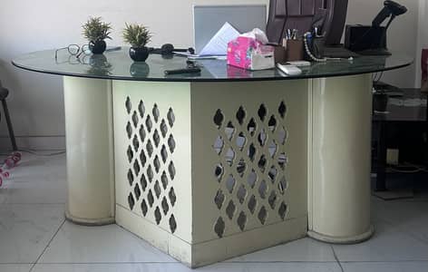 VIP Office table for sale in Dc Colony Gujranwala