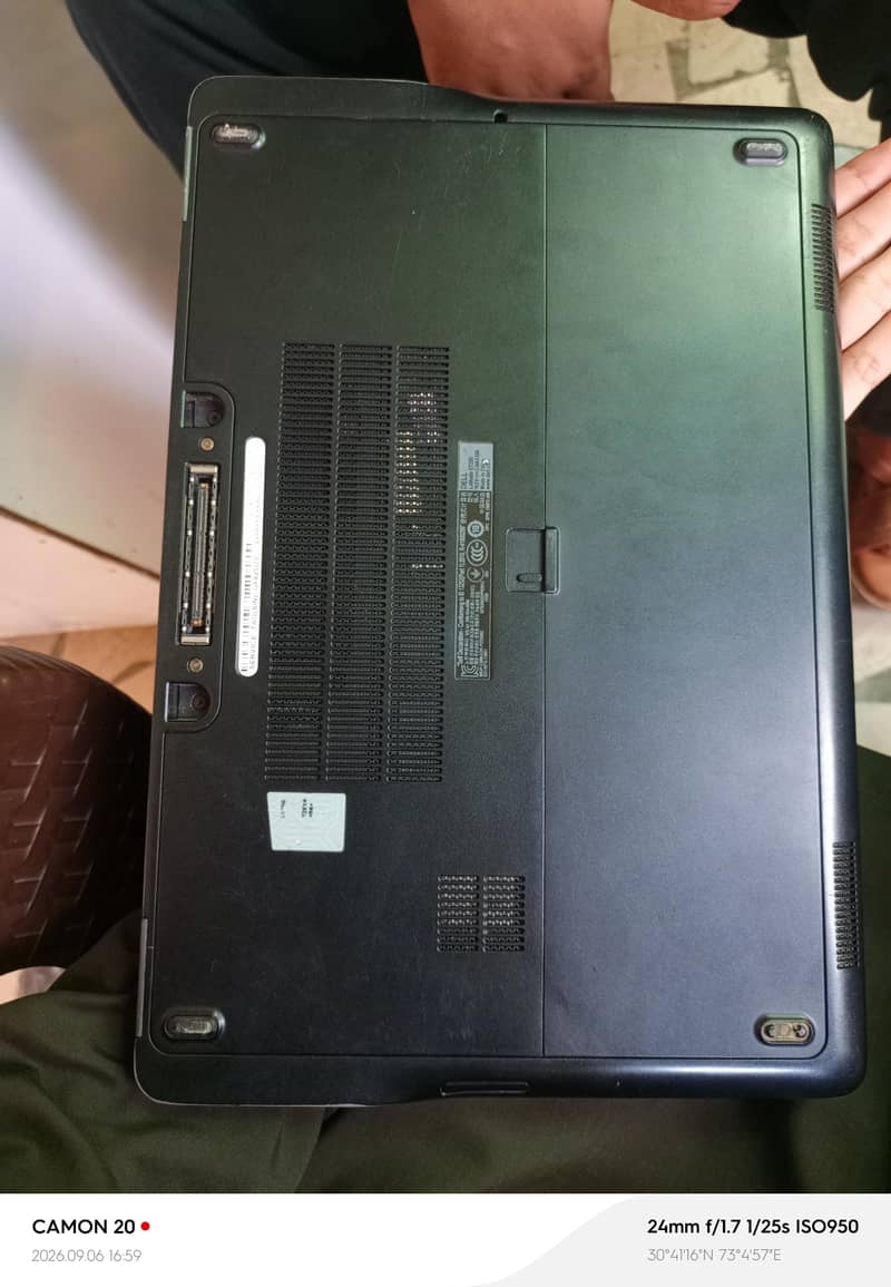 dell laptop 2