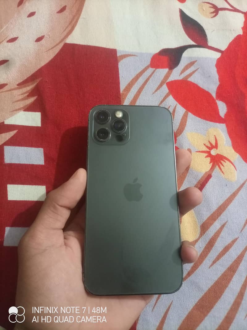 Apple iPhone 12 Pro 2