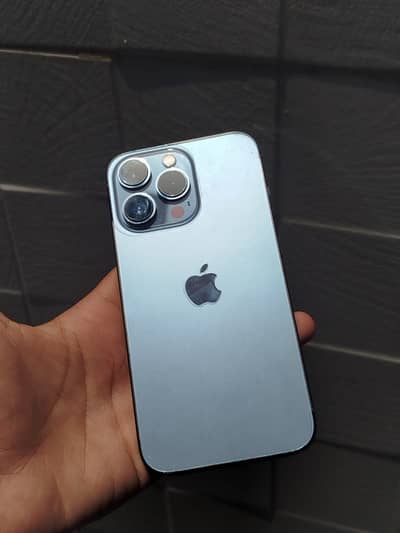 Apple iPhone 13 Pro