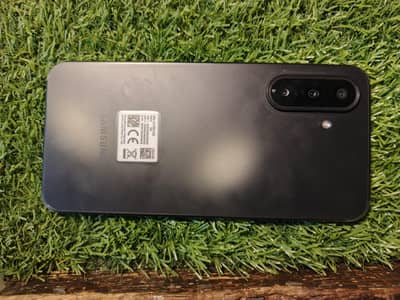 Samsung A17  8/256GB