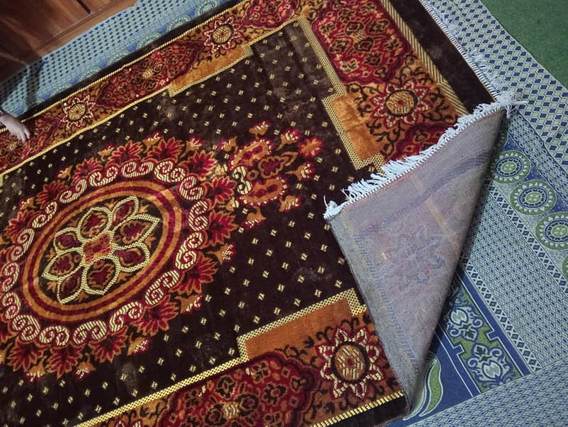 Centre carpet 1