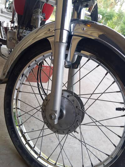 CD 70 for sale just like new