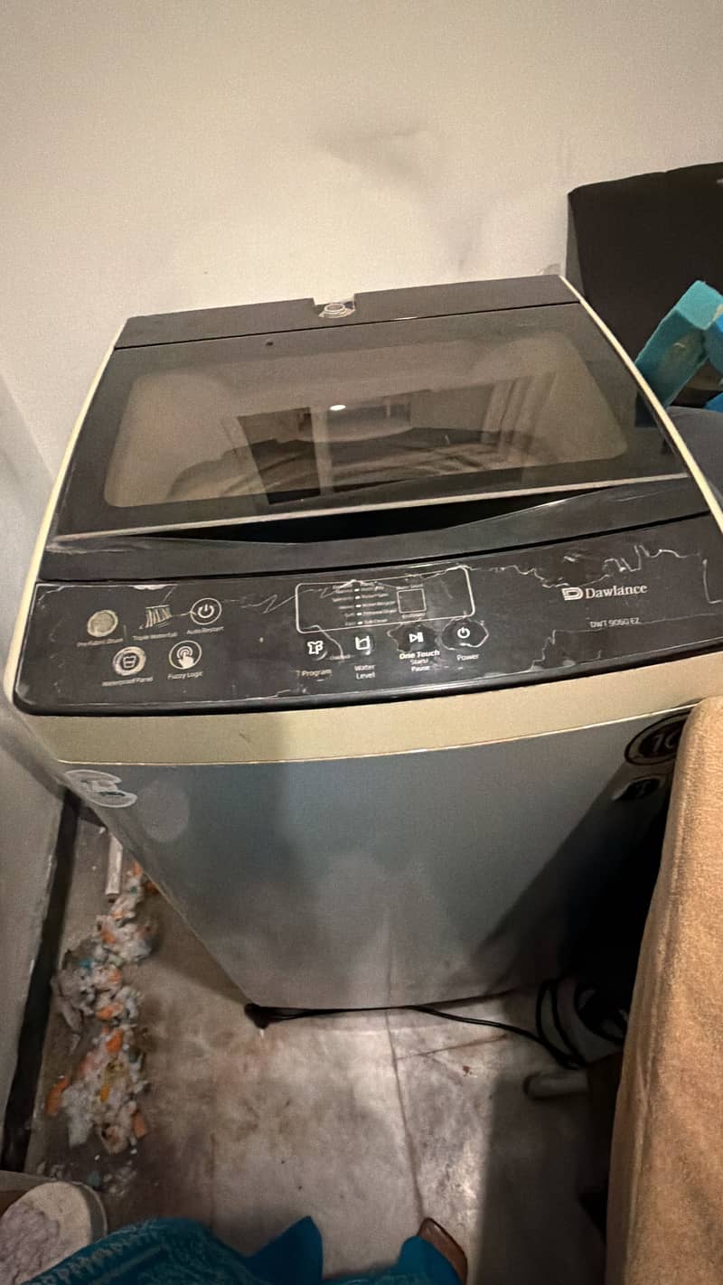 Dawlance automatic washing machine 1