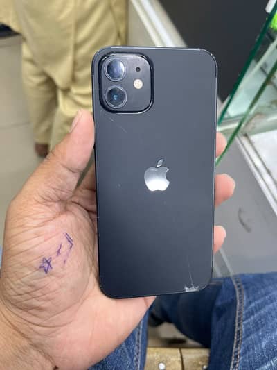 Apple iPhone 12