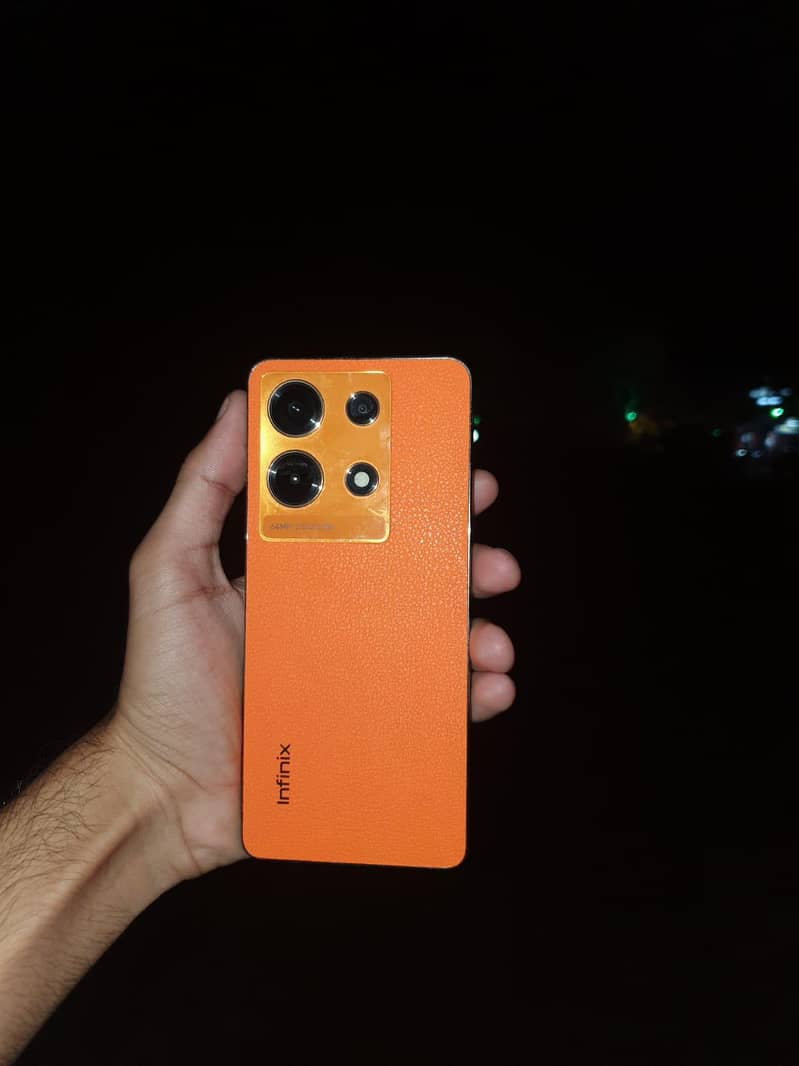 Infinix Note 30 1