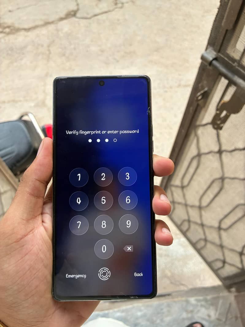 Tecno CAMON 40 4