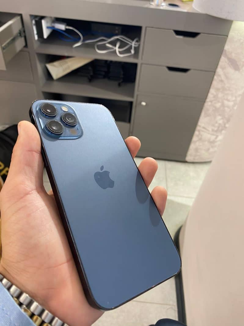 Apple iPhone 12 Pro Max 5