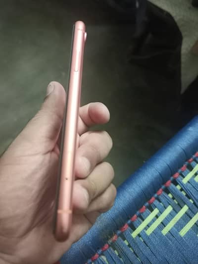 Apple iPhone XR