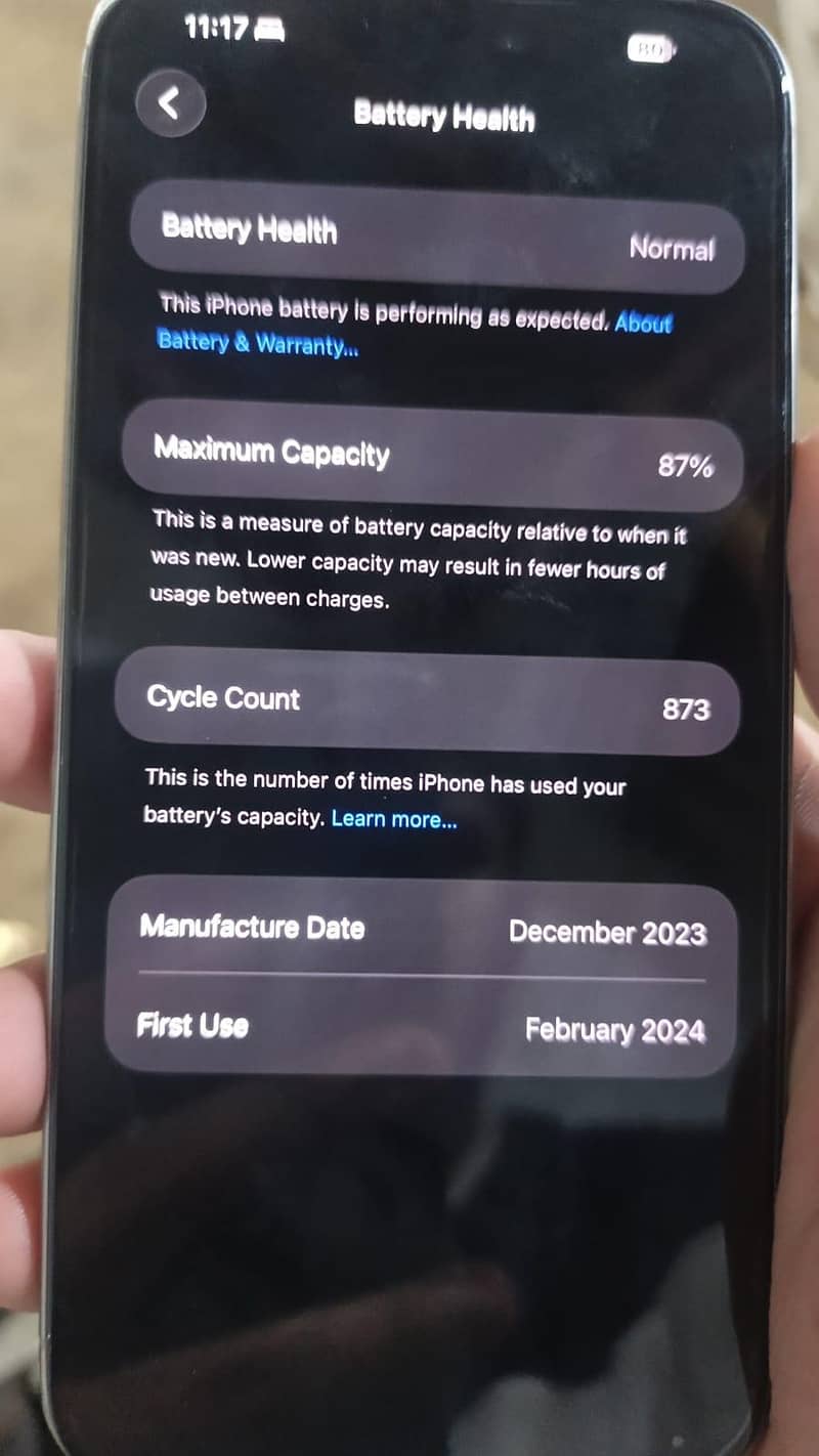 Apple iPhone 15 Pro Max 2