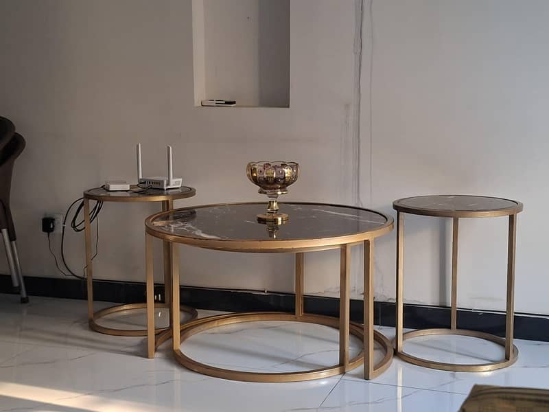 Tables 0