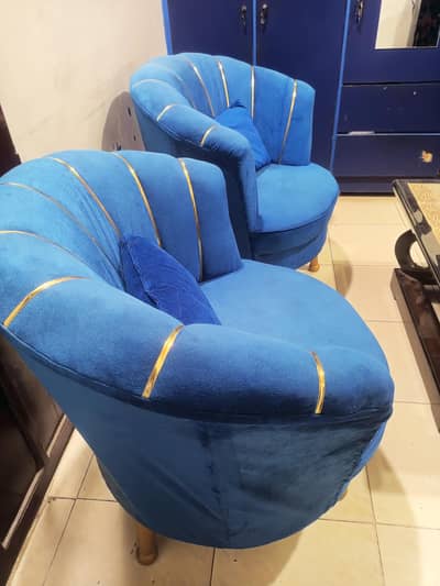 Blue Velvet Sofa Set – Only 6 Months Used