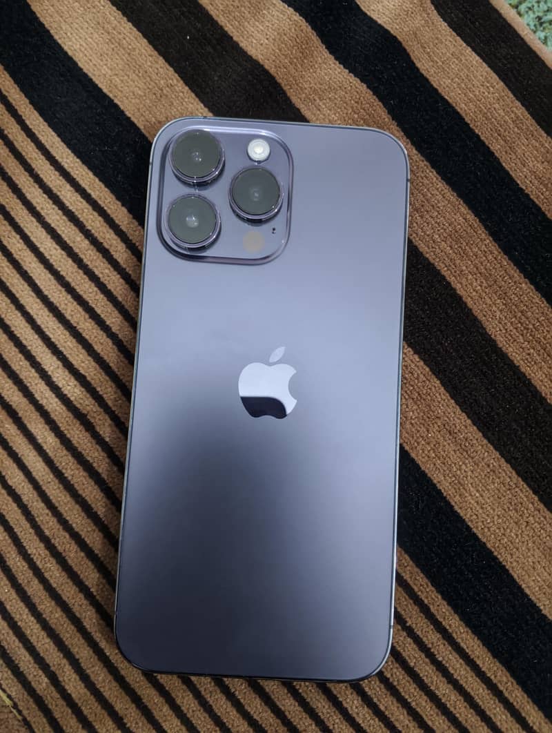 Apple iPhone 14 Pro Max 6