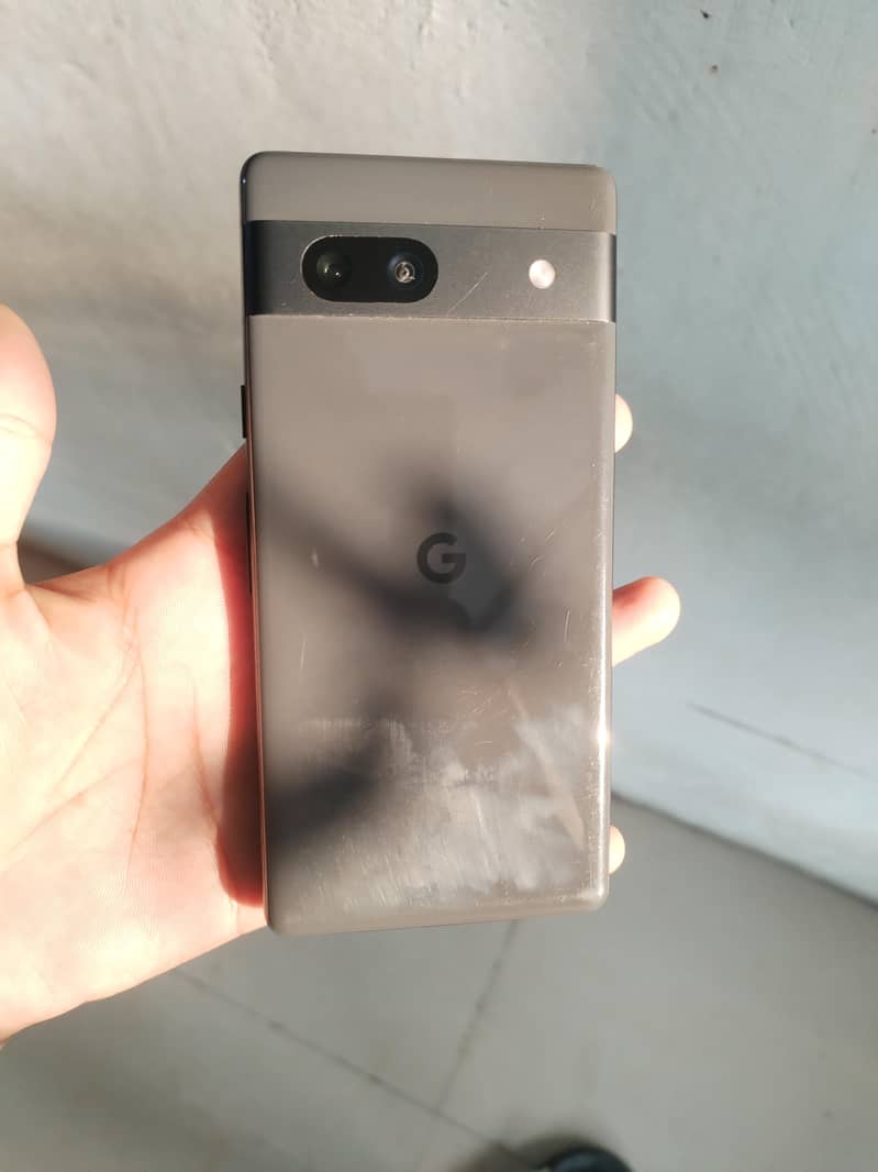Google Pixel 7a 5