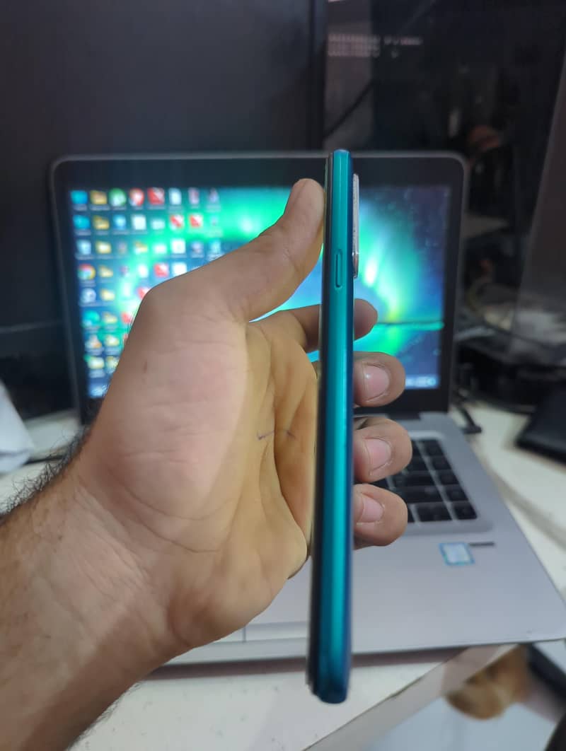 Realme 5i 3