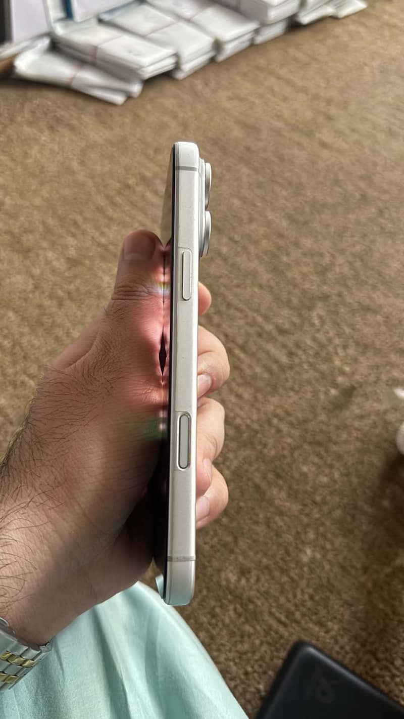 Iphone 17 pro Max 1