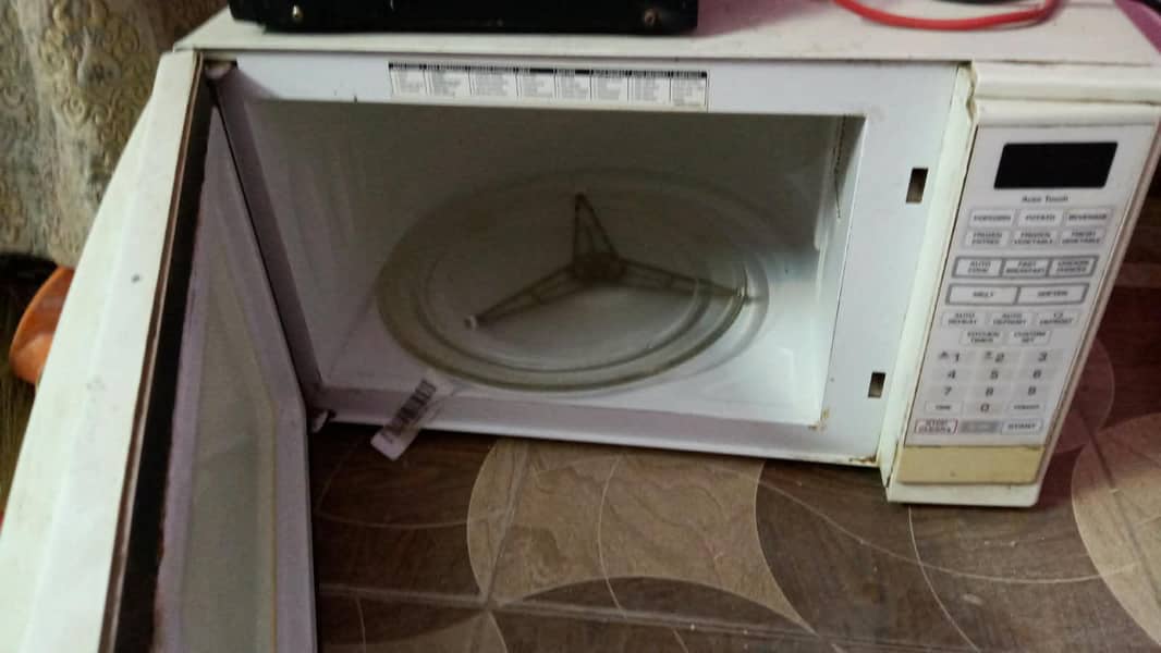micro wave oven 0