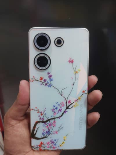 Tecno CAMON 20
