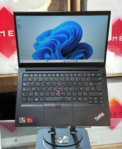 Lenovo Thinkpad E14  Ryzen 5 Pro  11thGen  8/256G  B 2GB Graphics Card