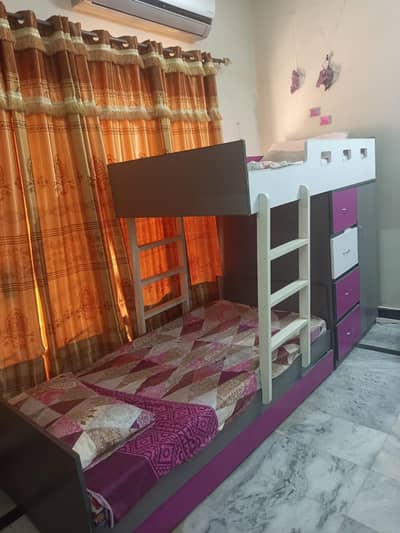 Triple story Bunk Bed