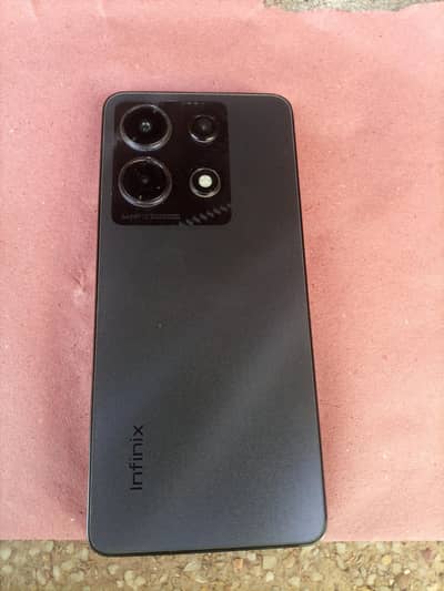 Infinix Note 30