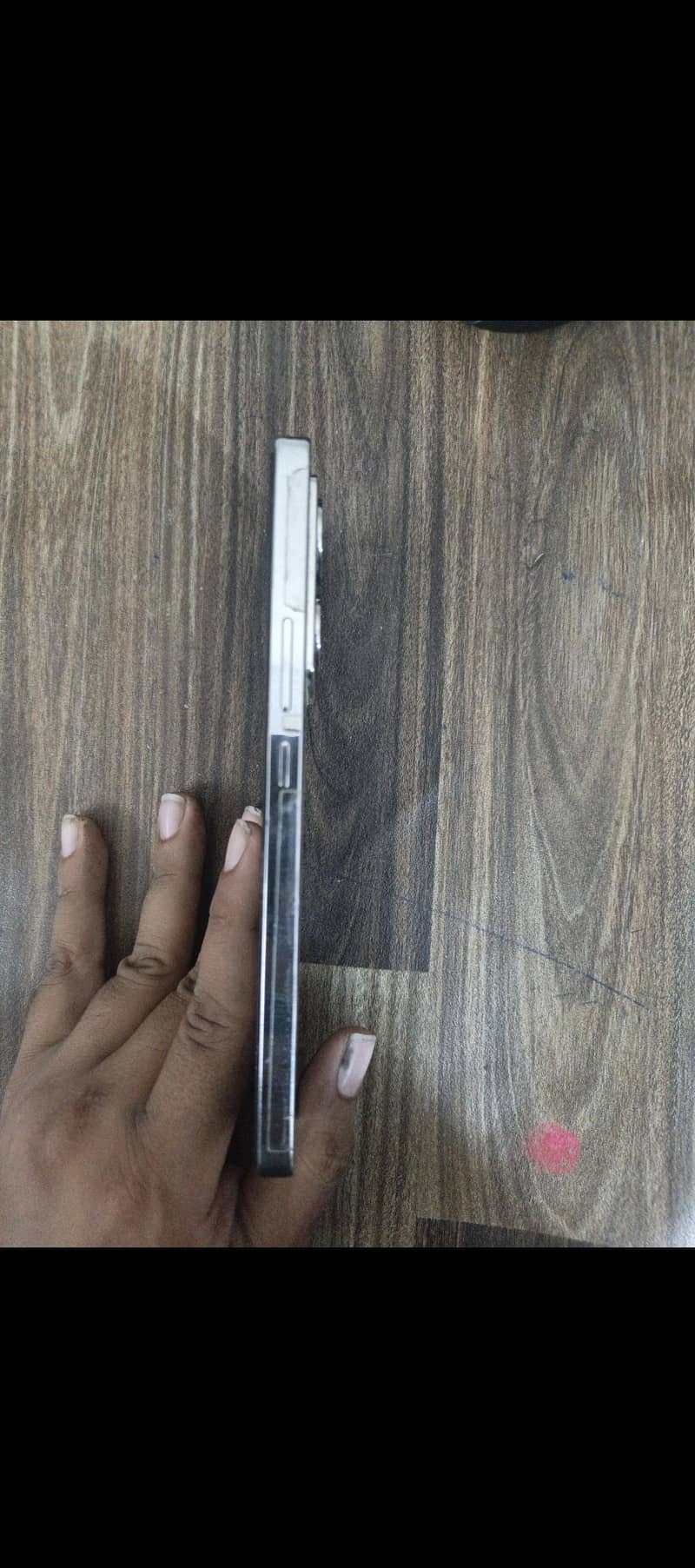 Infinix Note 40 4