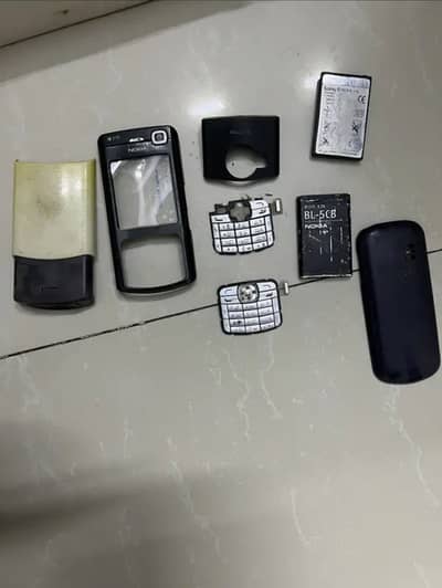 Nokia Casing And Batteries Available