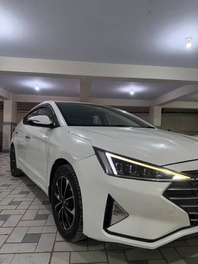 Hyundai Elantra 2.0 GLS TOP OF THE LINE MODEL 2021 BEST PRICE