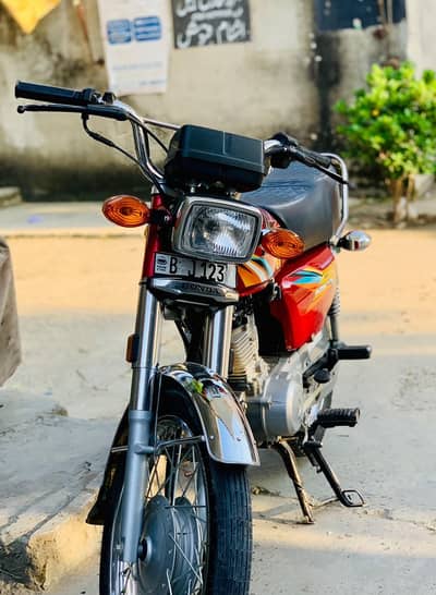 Honda 125 brand new condition