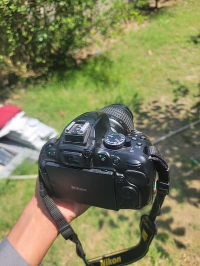 nikon d5200  urgent sale