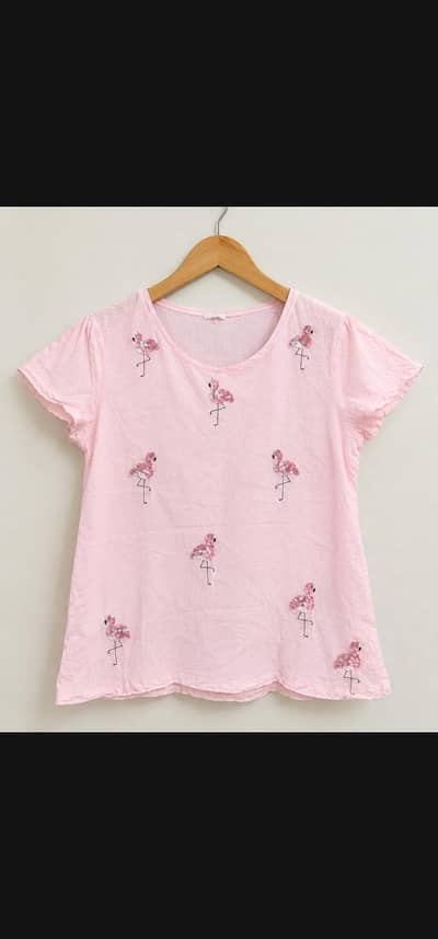 imported baby pink flamingo T shirt Medium size
