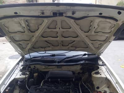 Nissan Sunny 1990
