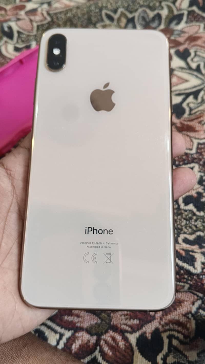 Apple iPhone XS Max 2